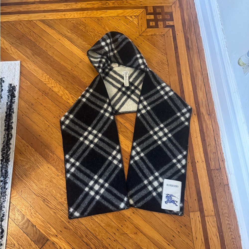 NWT Burberry Check Wool Hooded Scarf